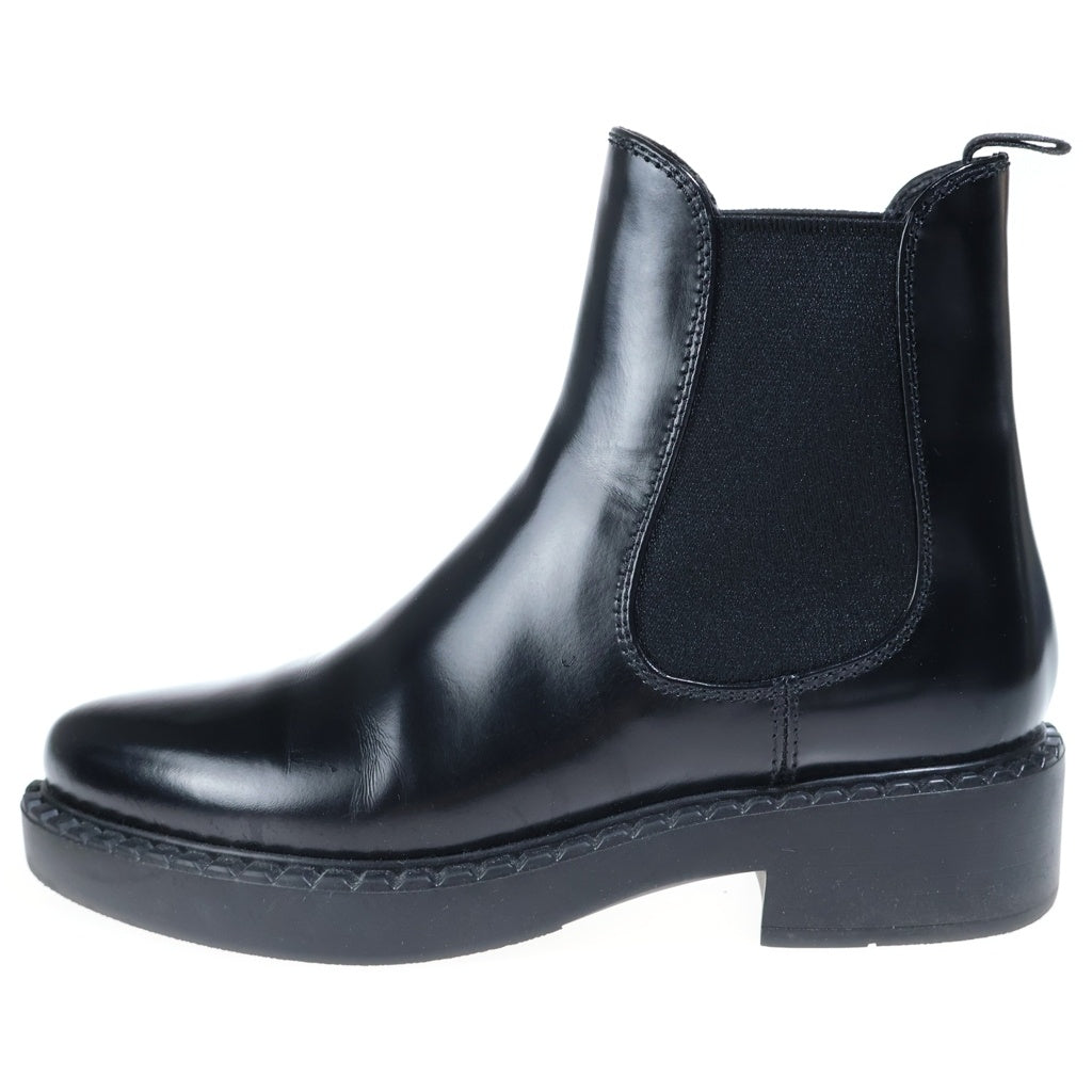 PRADA(プラダ) Brushed Leather Chelsea Boots ブラッシュドレザー サイドゴア チェルシーブーツ ブラック 1T676M レディース