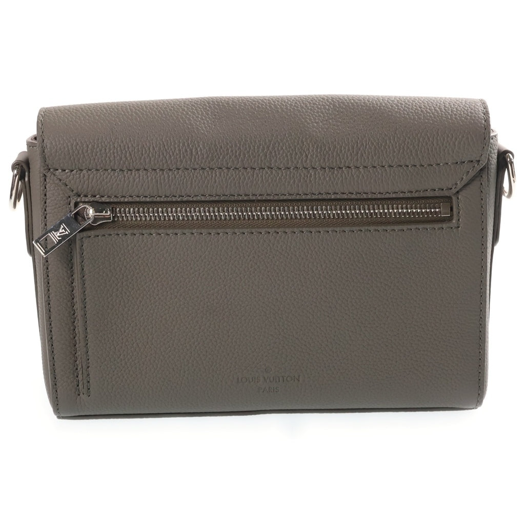 LOUIS VUITTON(ルイヴィトン) LVアエログラム テイクオフ メッセンジャー ショルダーバッグ カーキ グリーン レザー M25125 シルバー金具 レディース