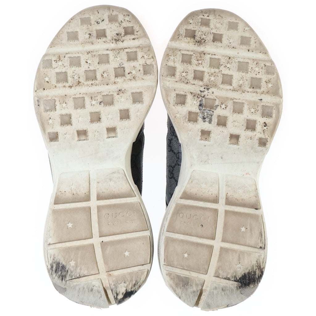 GUCCI(グッチ) Rhyton ライトン モノグラム ローカットスニーカー シューズ GGロゴ チャンキーソール グレー 749160-FAB2Q-8746