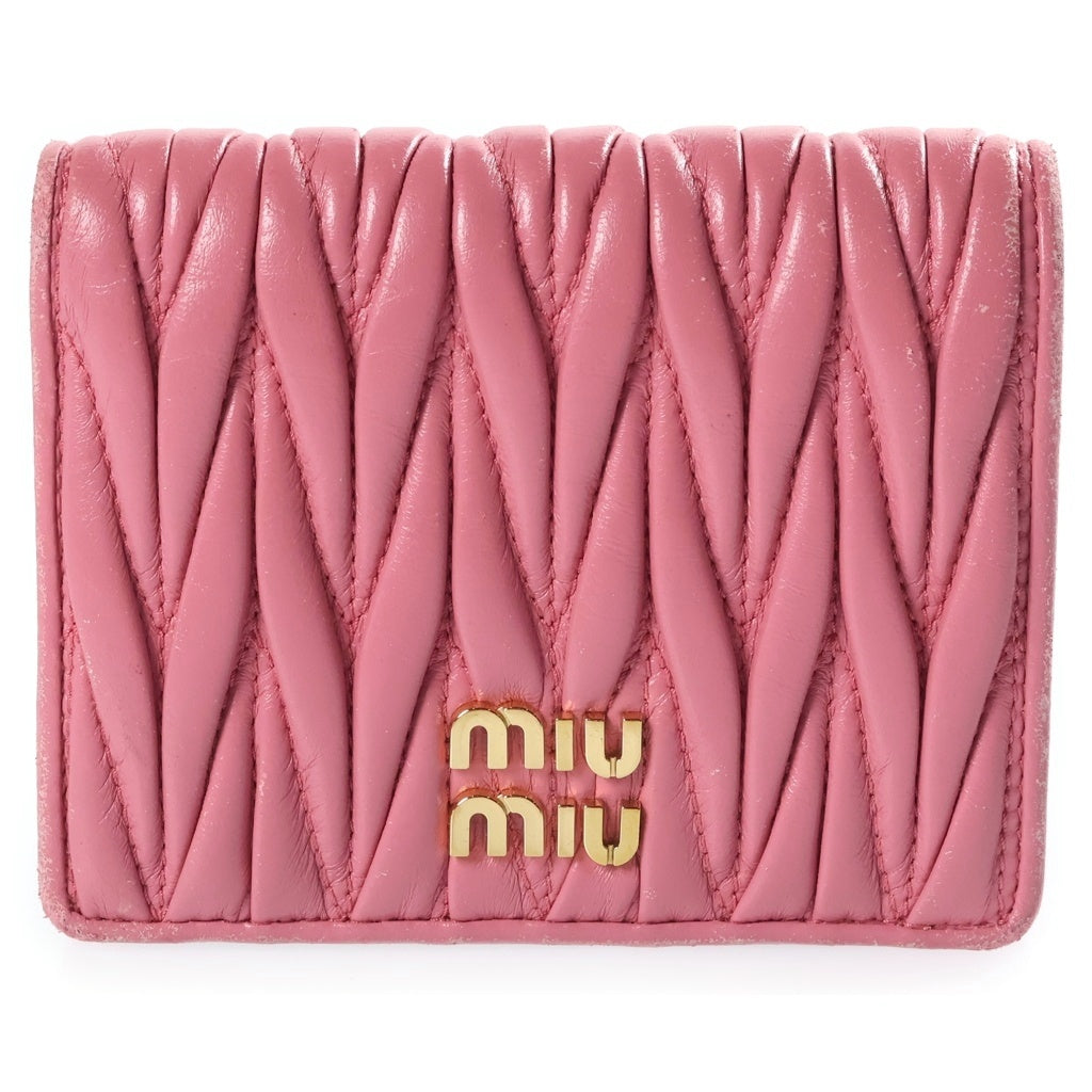 miumiu(ミュウミュウ) マテラッセ コンパクトウォレット 二つ折り財布 ピンク レザー 5MV204 ゴールド金具 レディース