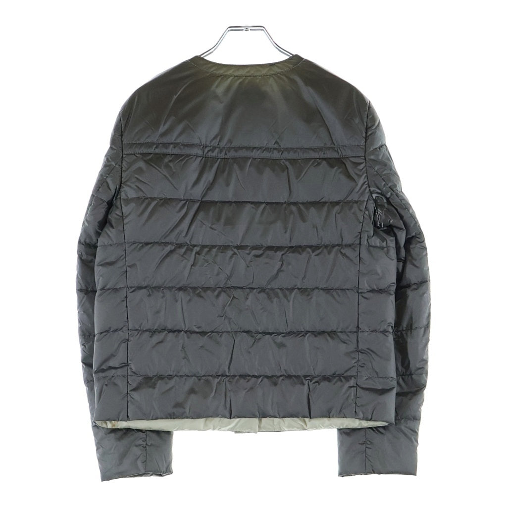 PRADA(プラダ) トライアングルロゴ ノーカラー インナーナイロンダウンジャケット グレー 29B831 R152 1DAB レディース