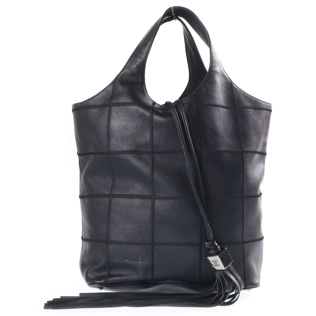 CHANEL(シャネル) チョコバー フリンジ トートバッグ ハンドバッグ ブラック レザー 7番台 ガンメタ金具 レディース