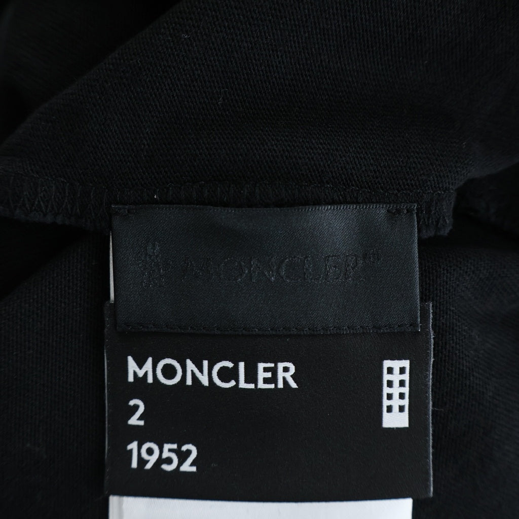 MONCLER(モンクレール) ロゴ刺繍半袖Tシャツ クルーネック カットソー ブラック F10928C71110 8390T