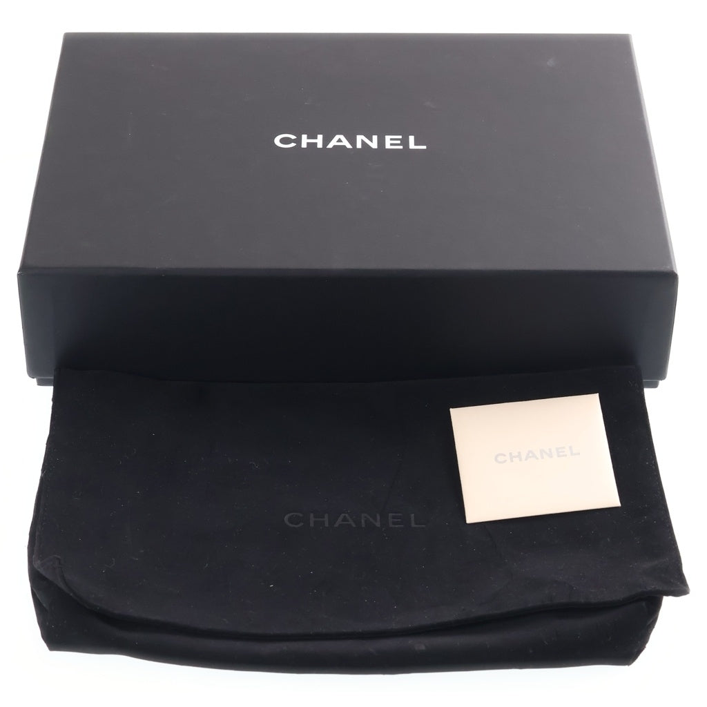 CHANEL(シャネル) シェブロン マトラッセ チェーンウォレット ショルダーバッグ ソーブラック ラムスキン ブラック金具 シール有 20番台 A33814 レディース
