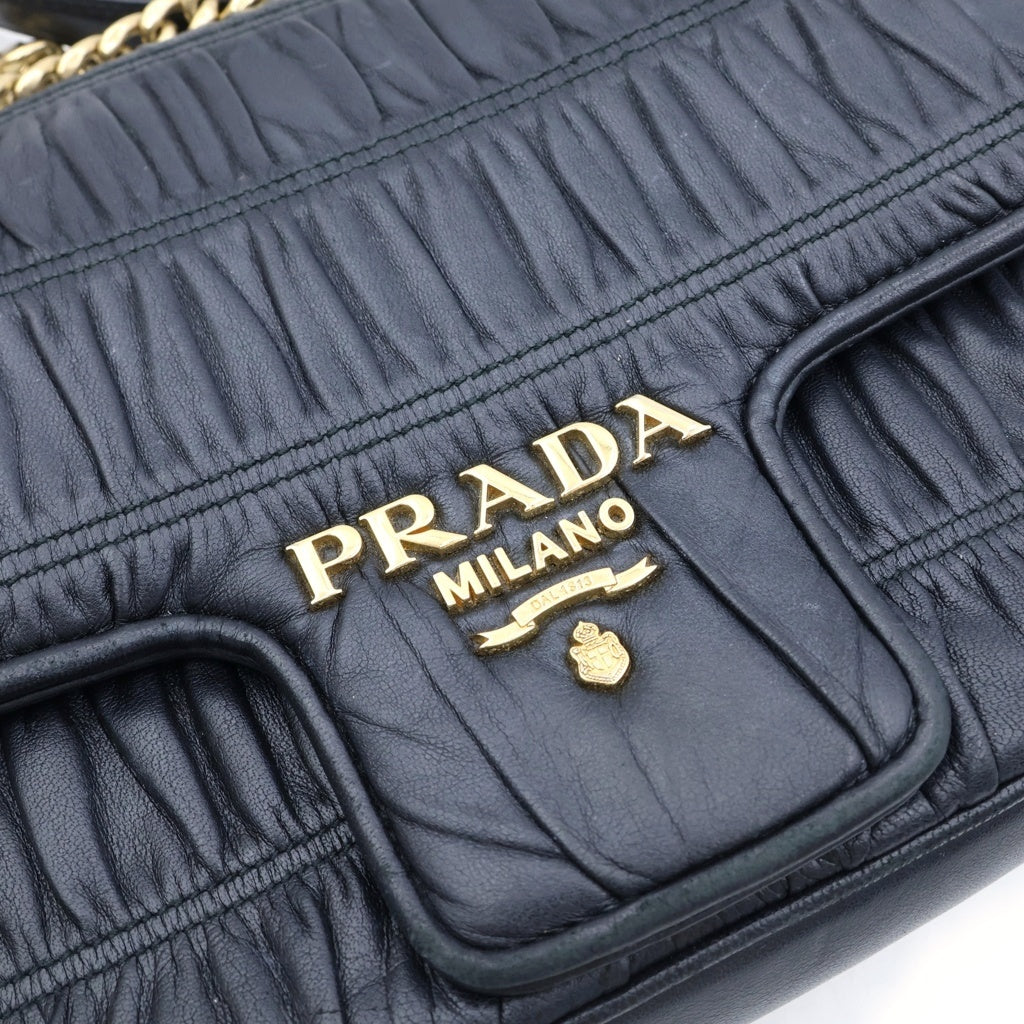 PRADA(プラダ) ナッパ ゴーフル ラムスキンチェーンショルダーバッグ ブラック 1BD140 レディース