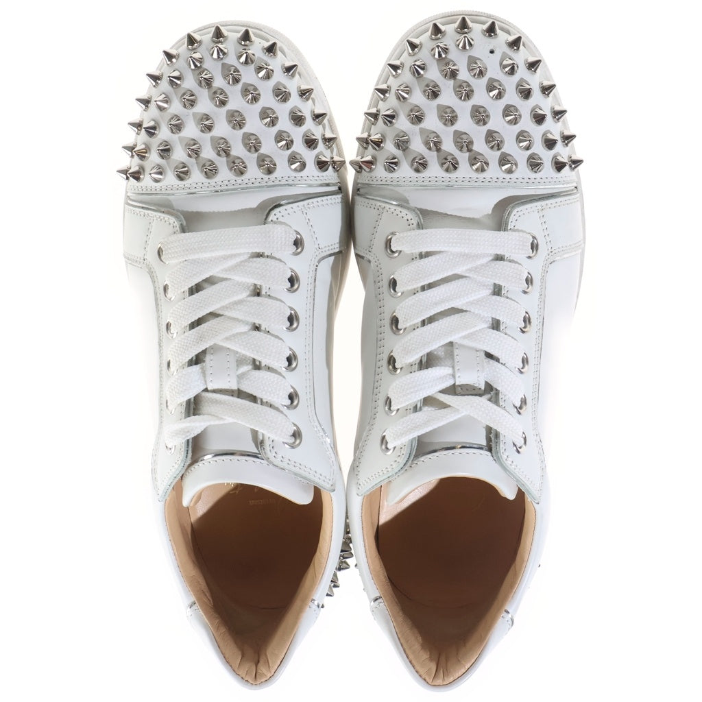 CHRISTIAN LOUBOUTIN(クリスチャンルブタン) VIEIRA 2 FLAT スパイクスタッズ ローカットスニーカー ホワイト 1201525 レディース