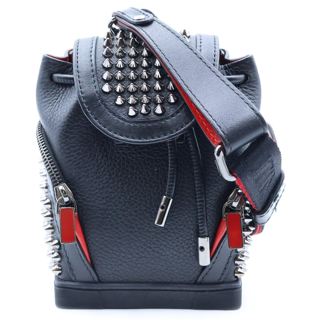 CHRISTIAN LOUBOUTIN(クリスチャンルブタン) ファンクスタッズ エクスプローラー ポーチ リュック ブラック×レッド レディース