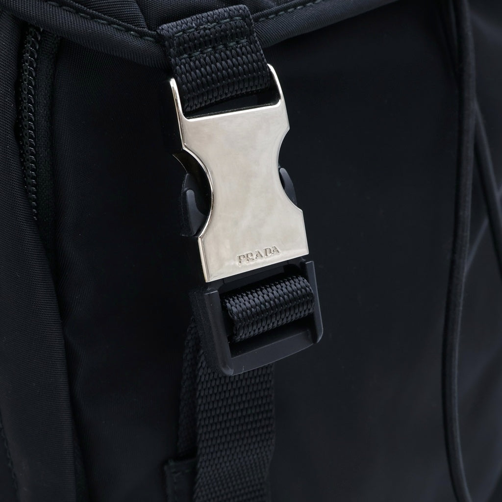 PRADA(プラダ) バックパック トライアングルロゴ リュック ブラック テスート 2VZ062