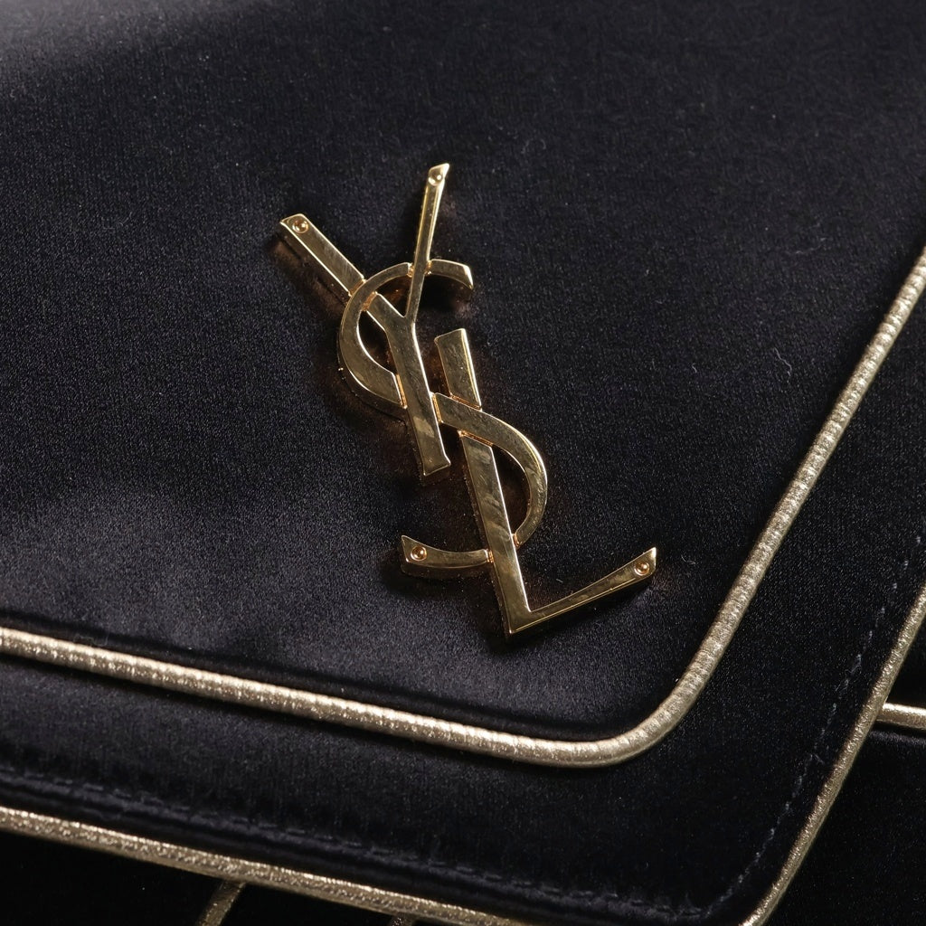 SAINT LAURENT PARIS(サンローランパリ) カサンドラ チェーンショルダーバッグ ブラック ゴールド金具