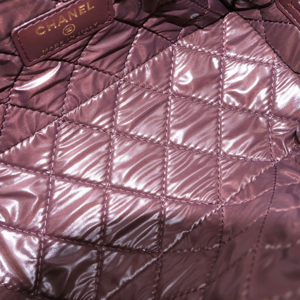 CHANEL(シャネル) マトラッセ ココマーク ポーチ 収納 ブラック キャビアスキン プレートシリアル AP5157 ゴールド金具 レディース