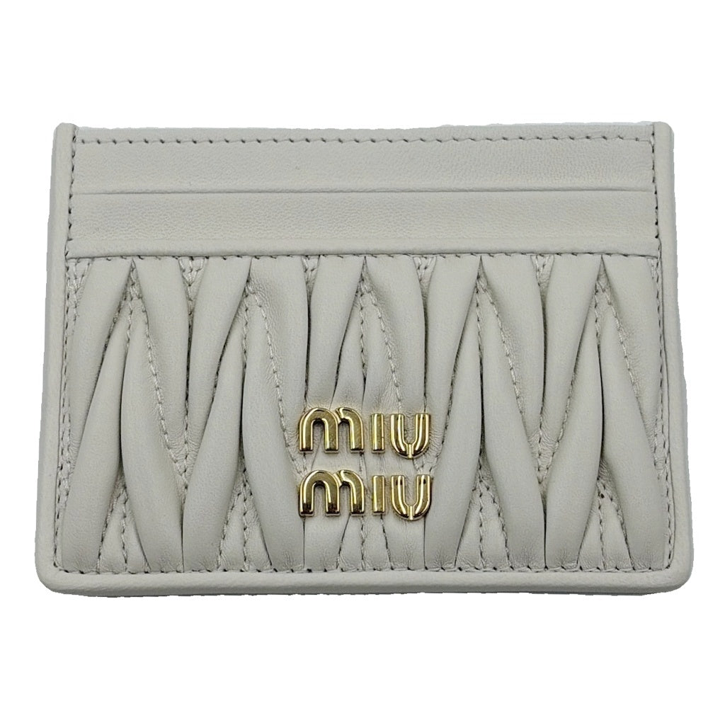 miumiu(ミュウミュウ) マテラッセ カードケース 名刺入れ ホワイト ナッパレザー 5MC076 ゴールド金具 レディース