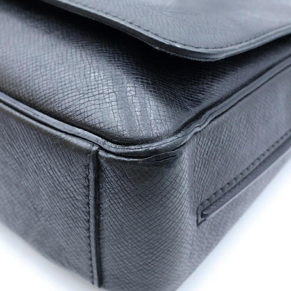 LOUIS VUITTON(ルイヴィトン) ロマンPM ショルダーバッグ メッセンジャーバッグ タイガ レザー アルドワーズ ブラック M32700