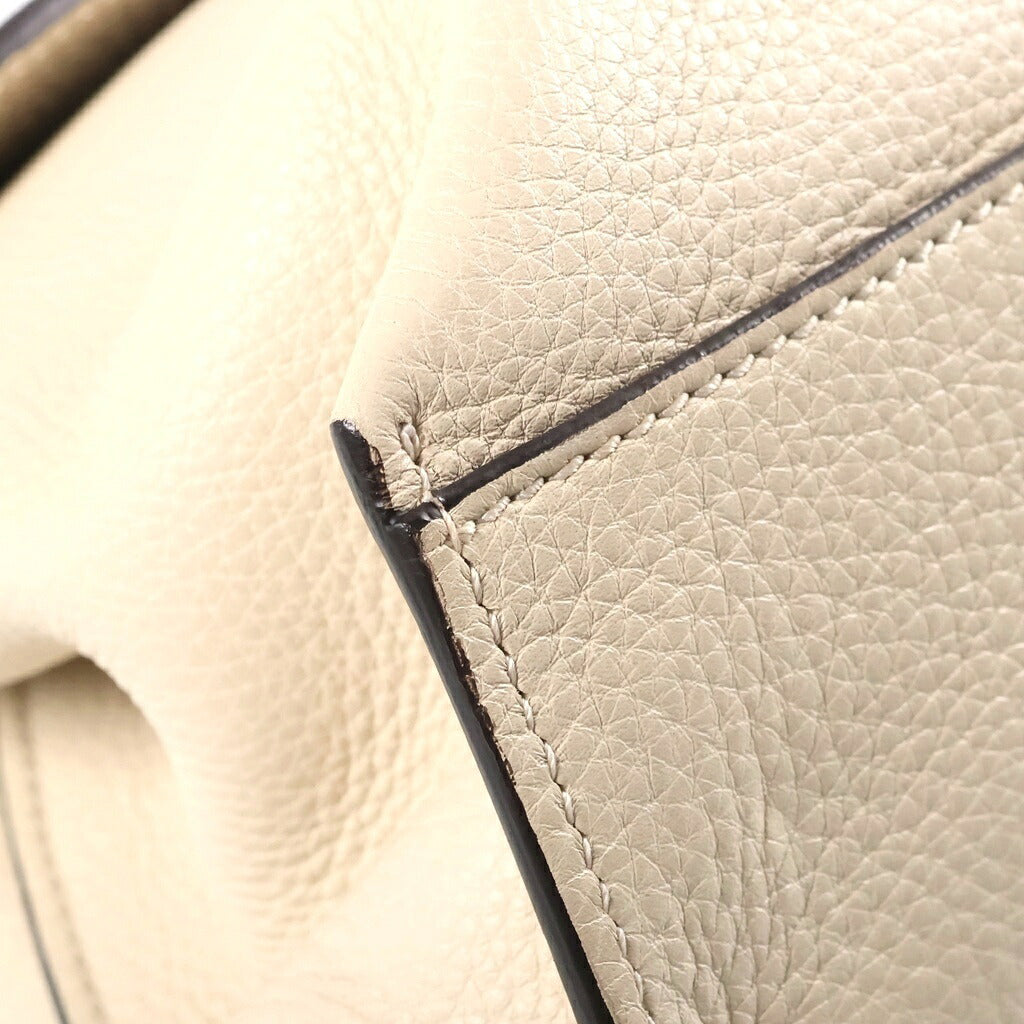 GUCCI(グッチ) バンブー デイリー ミディアム 2WAYハンドバッグ ショルダーバッグ ホワイト レザー 392013 シルバー金具