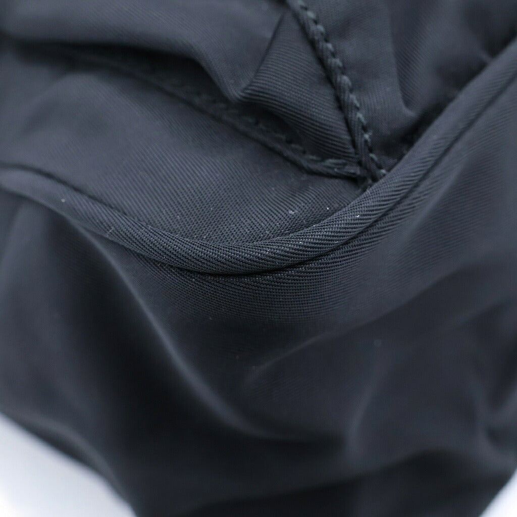 PRADA(プラダ) トライアングルロゴ ショルダーバッグ ブラック ナイロン BT8994