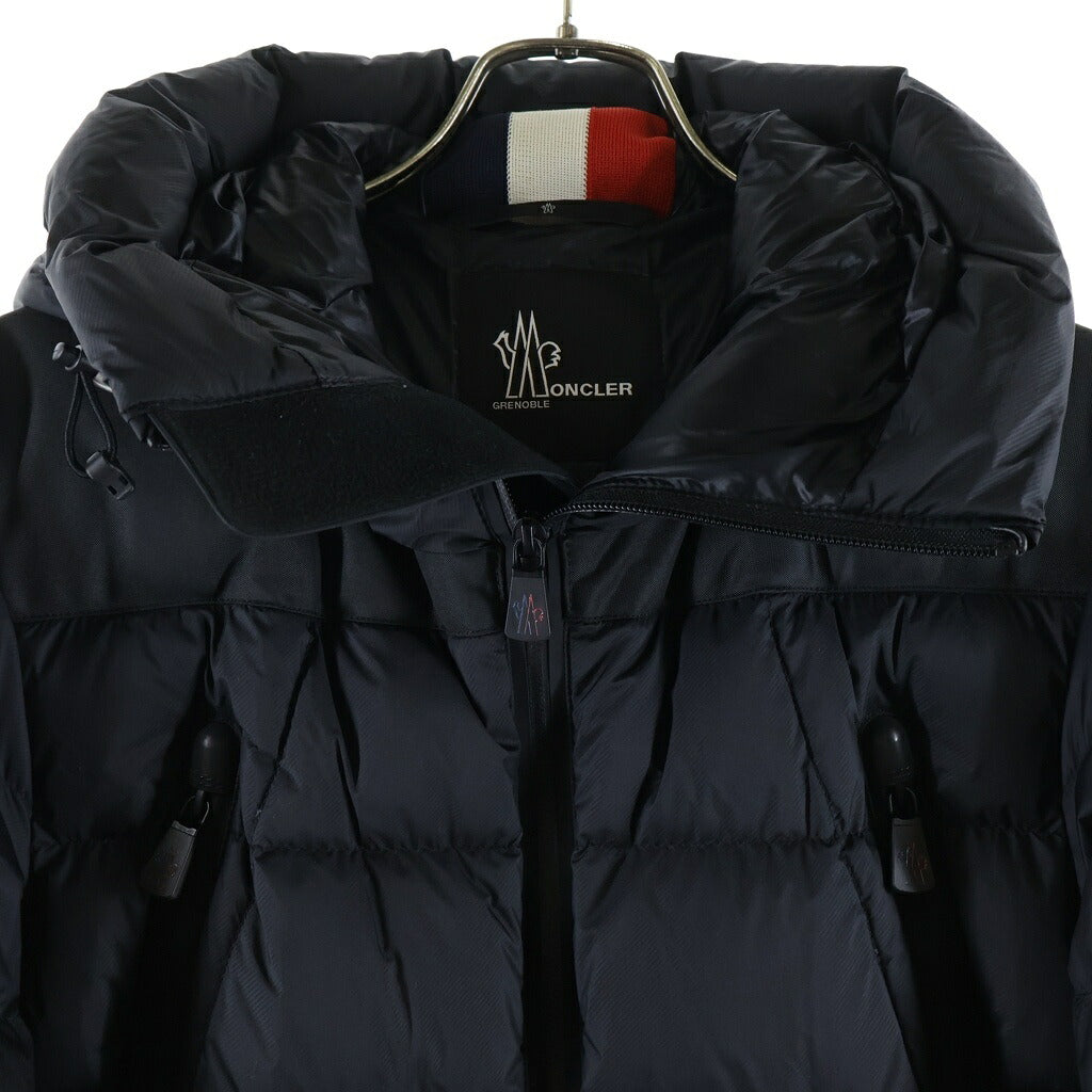 MONCLER GRENOBLE(モンクレールグルノーブル) 20AW CAMURAC カムラック ワッペンロゴ ジップアップ フーデッド ダウンジャケット ブラック F20971A50540