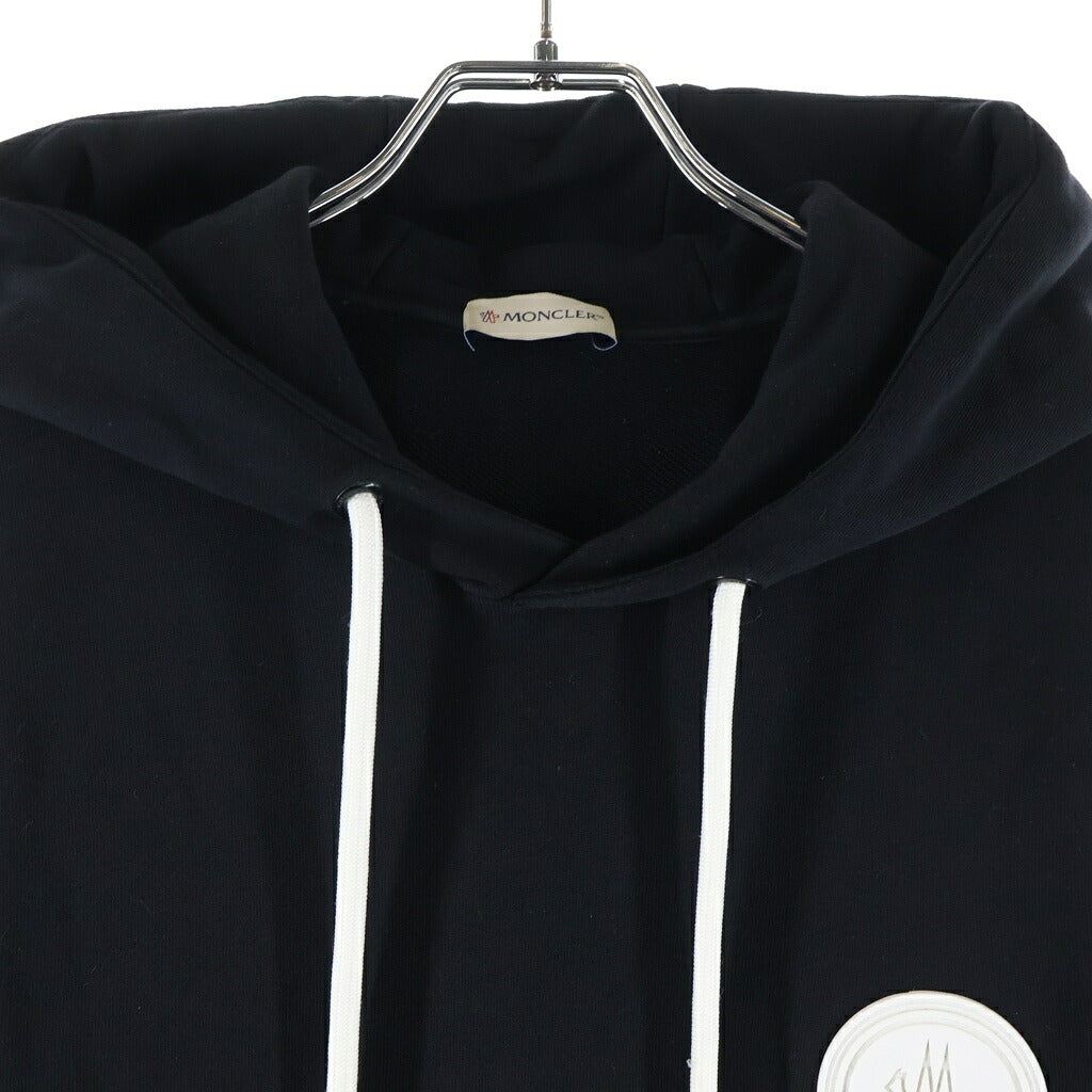 MONCLER(モンクレール) マグリア ロゴワッペン プリント フーディー コットンパーカー ブラック E20918046450 V8048