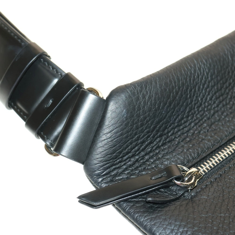 Maison Margiela 11(メゾンマルジェラ11) 5AC ボディバッグ ウエストバッグ ショルダーバッグ レザー ブラック SB1WG0017 P4746 シルバー金具