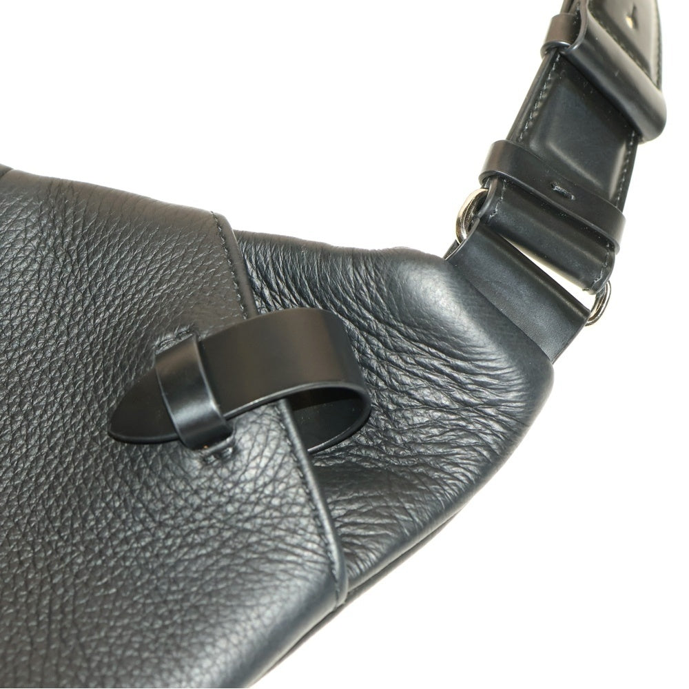 Maison Margiela 11(メゾンマルジェラ11) 5AC ボディバッグ ウエストバッグ ショルダーバッグ レザー ブラック SB1WG0017 P4746 シルバー金具