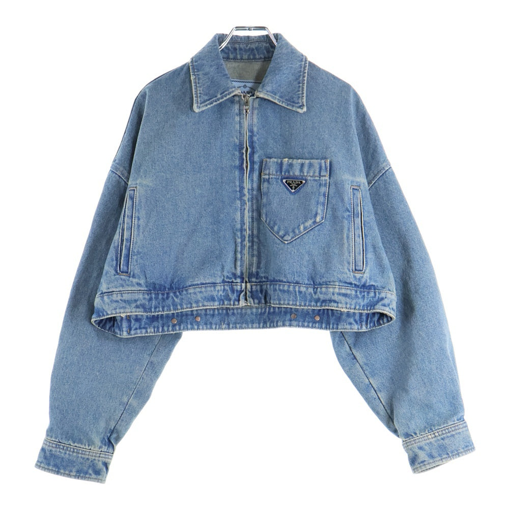 PRADA(プラダ) 23SS トライアングルロゴプレート ヴィンテージ加工 クロップド ショート オーガニック デニム ジップアップ トラッカージャケット インディゴ GFB279 レディース