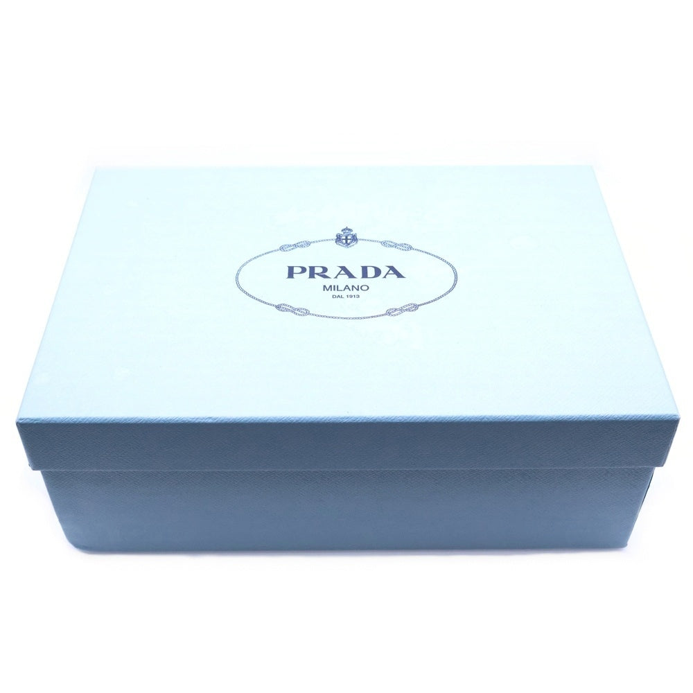 PRADA(プラダ) トライアングルロゴ ブラッシュドレザー ローファー ブラック 靴 レディース