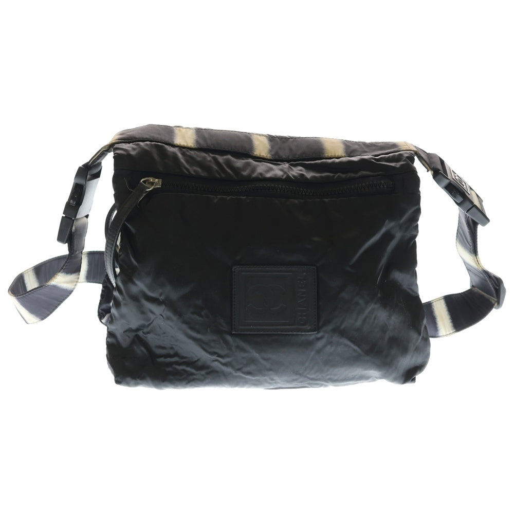 CHANEL(シャネル) スポーツライン リバーシブル ショルダーバッグ ブラック×ホワイト ナイロン シルバー金具 レディース
