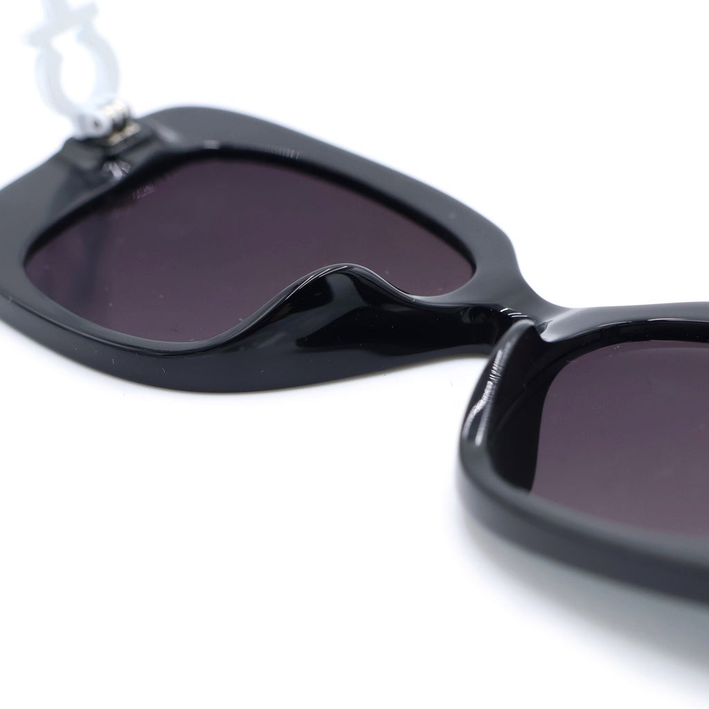 CHANEL(シャネル) ロゴ ラインストーン サングラス メガネ 眼鏡 アイウェア ブラック レディース