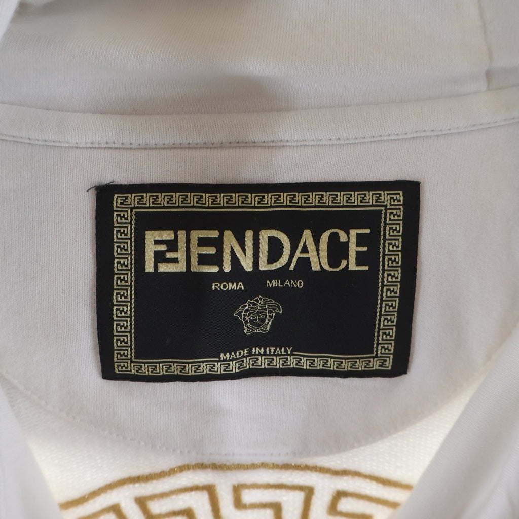 FENDI(フェンディ) ×VERSACE FENDACE ヴェルサーチ フェンダーチェ ロゴ刺繍 プルオーバースウェットパーカー フーディー ホワイト
