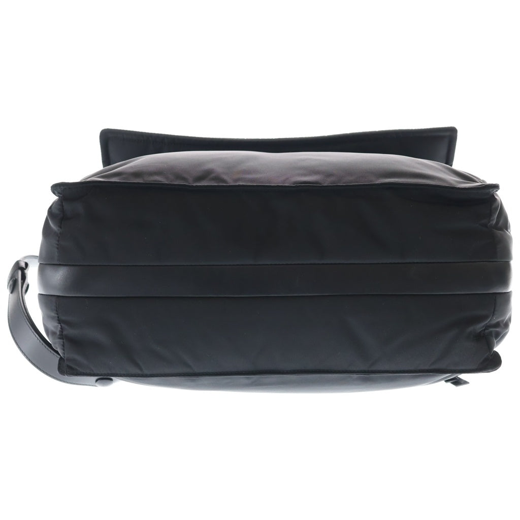 PRADA(プラダ) Re-Nylon ラージ パデッド レザー/ナイロン ショルダーバッグ 1BD256 ブラック レディース