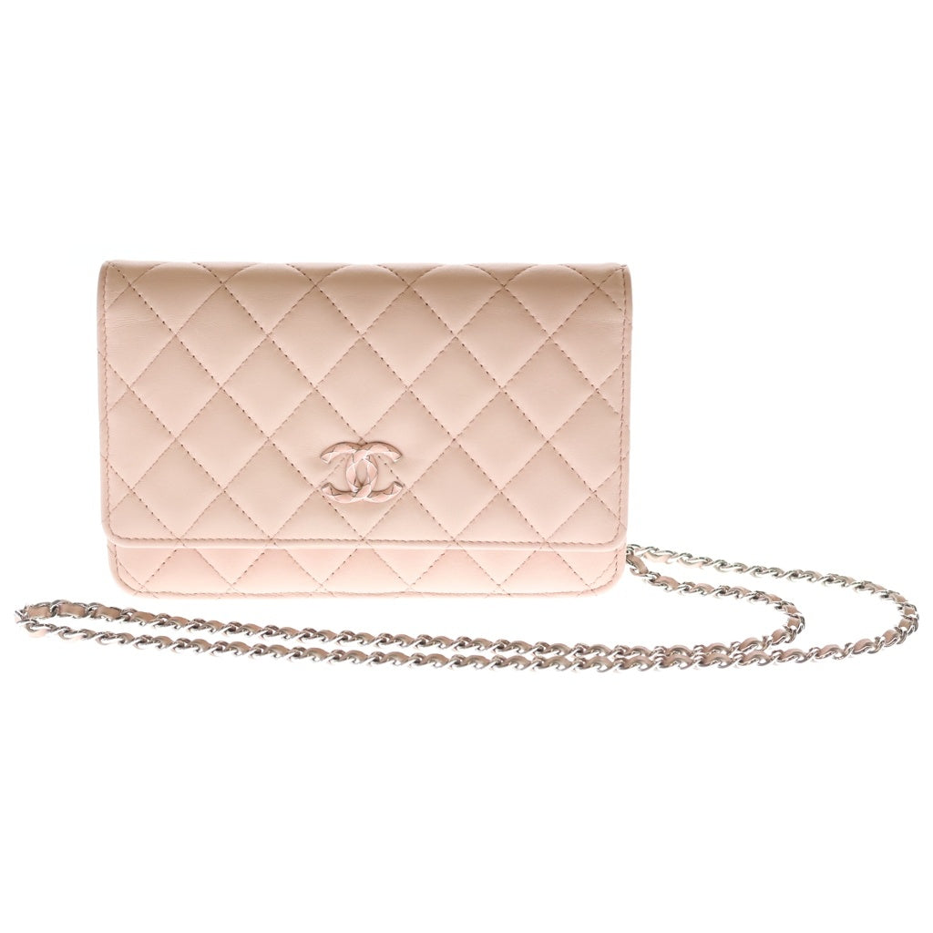 CHANEL(シャネル) マトラッセ カメリア ラムスキン シルバー金具 チェーンウォレット チェーンショルダーバック ピンク プレート レディース