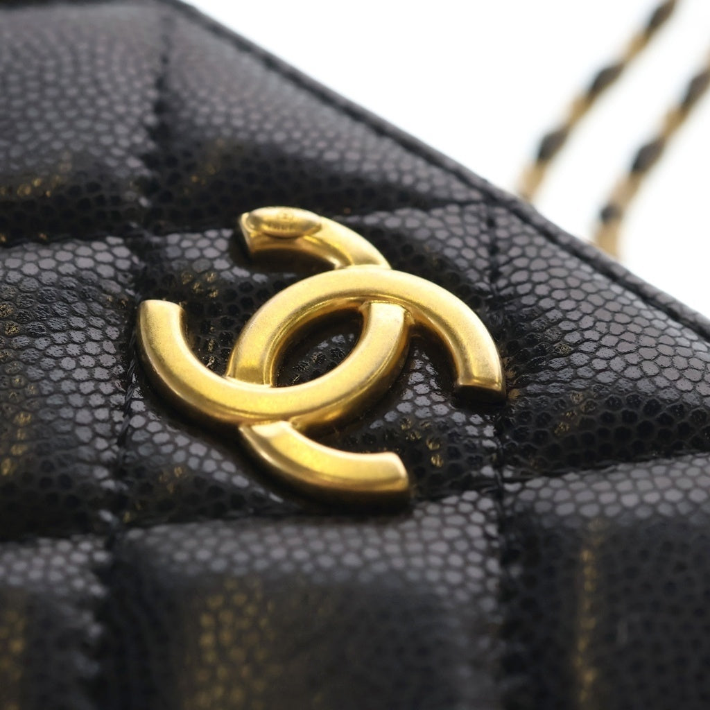 CHANEL(シャネル) ミニカメラバッグ ショルダーバッグ チェーンバッグ ブラック キャビアスキン AP2858 ゴールド金具 レディース