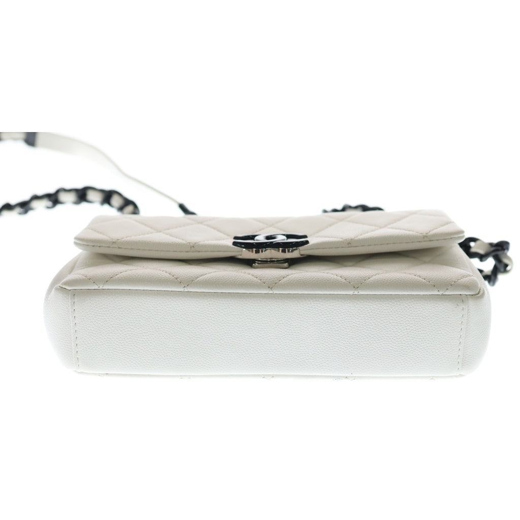 CHANEL(シャネル) ココマーク スモールフラップショルダーバッグ チェーンバッグ ホワイト キャビアスキン AS2302 ブラック金具 レディース