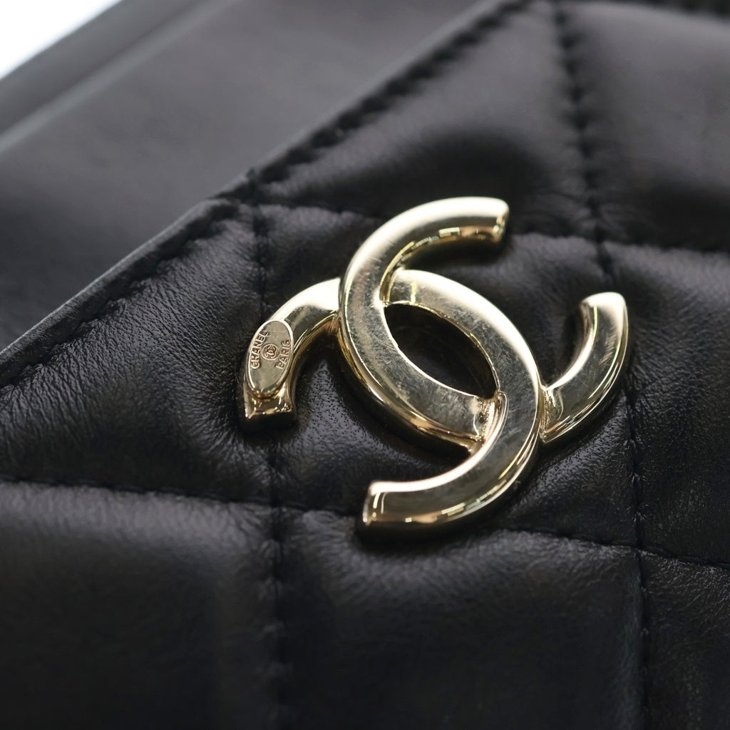 CHANEL(シャネル) マトラッセ ラムスキン レザー ショルダー ウエスト ミニ バッグ ブラック ゴールド金具 29番台 AP1192 レディース
