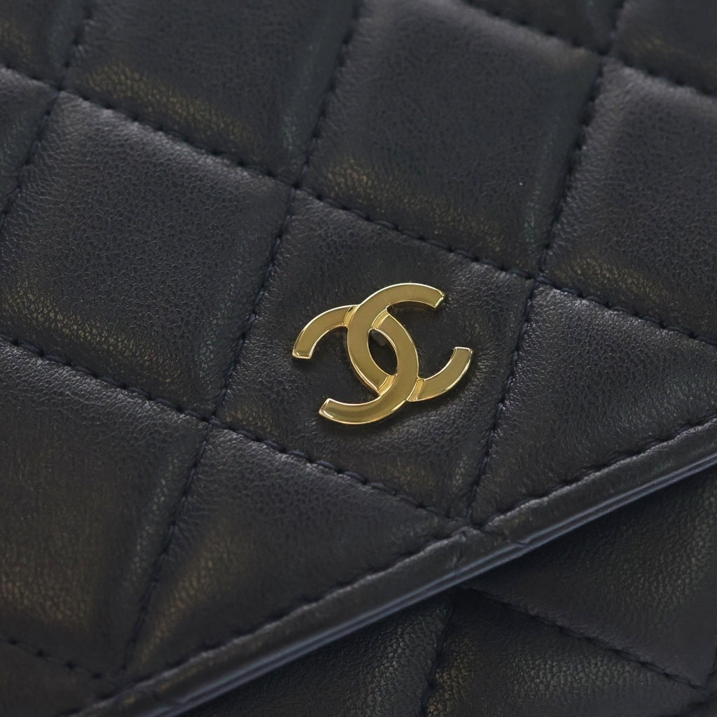 CHANEL(シャネル) マトラッセ チェーンウォレット ショルダーバッグ ネイビー ラムスキン AP0250 ゴールド金具 レディース