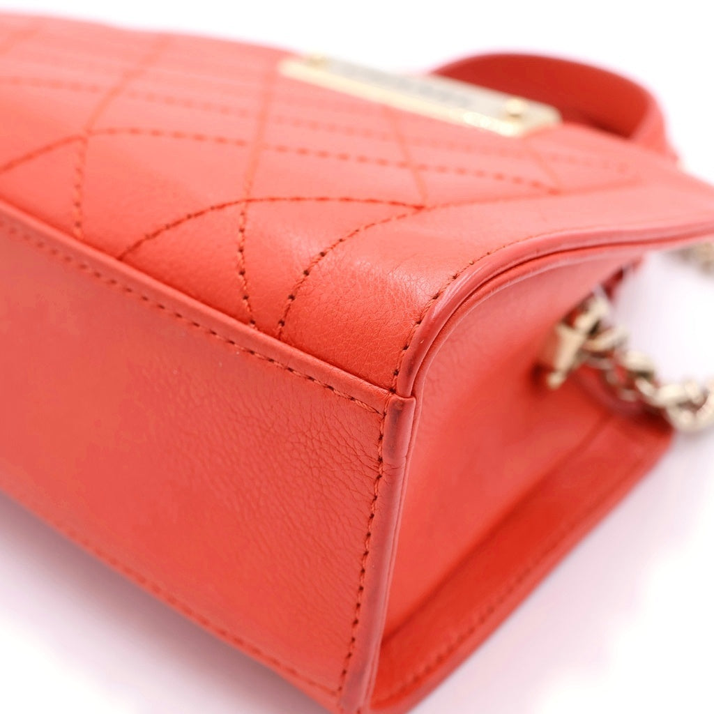 CHANEL(シャネル) マトラッセ カーフスキン ゴールド金具 ロゴプレート 2WAY チェーン ショルダーバッグ ハンドバッグ A93731 レッド レディース