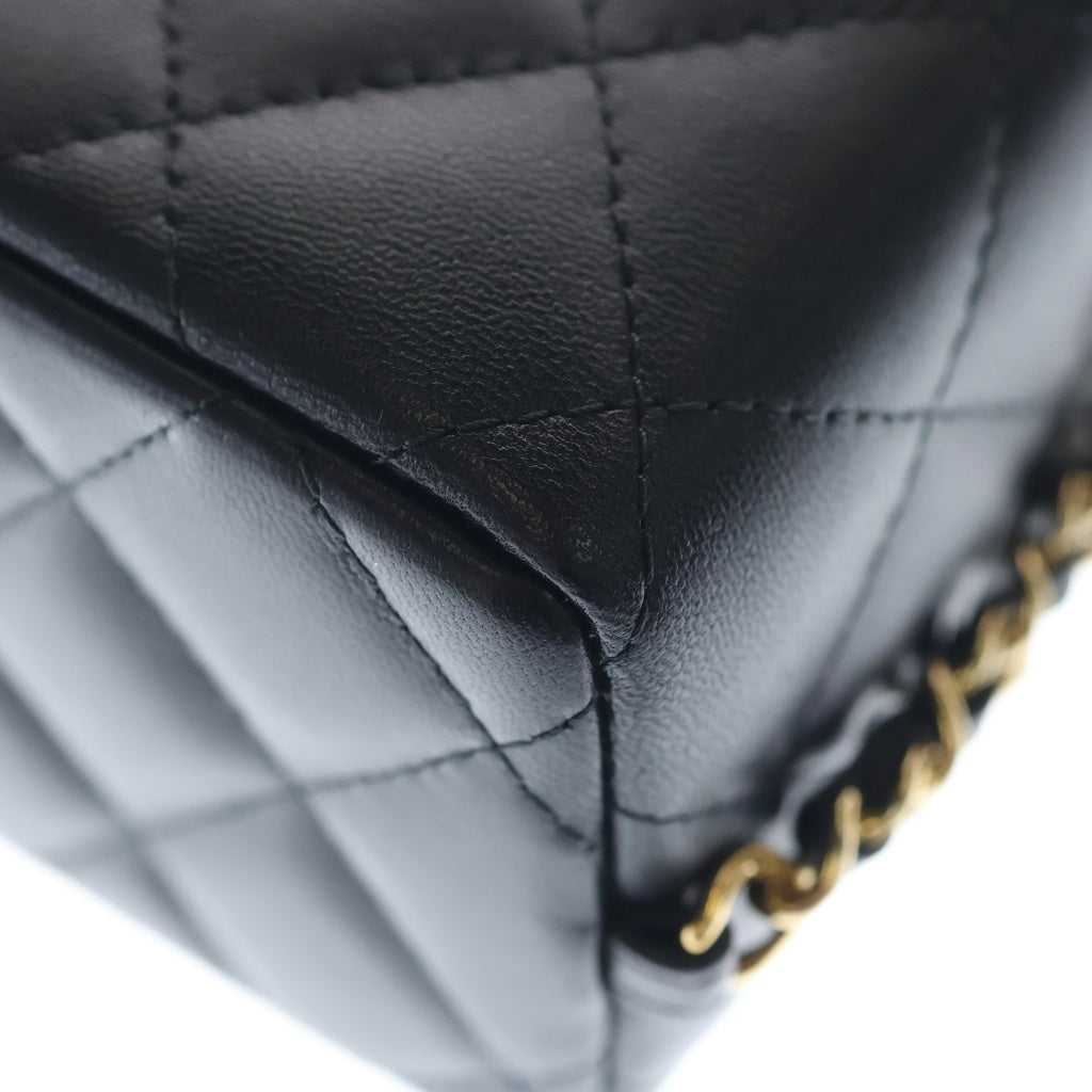 CHANEL(シャネル) マトラッセ ミニ バニティ チェーンショルダーバッグ ラムスキン レザー ゴールド金具 ブラック 31番台 レディース