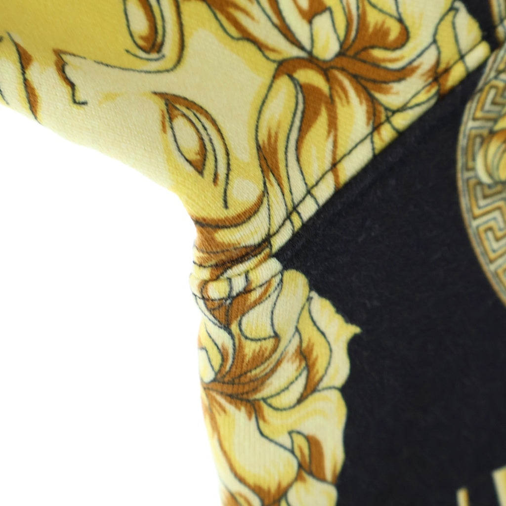 VERSACE(ヴェルサーチ) 総柄ジップパーカー フーディー ブラック×イエロー #XL A88742