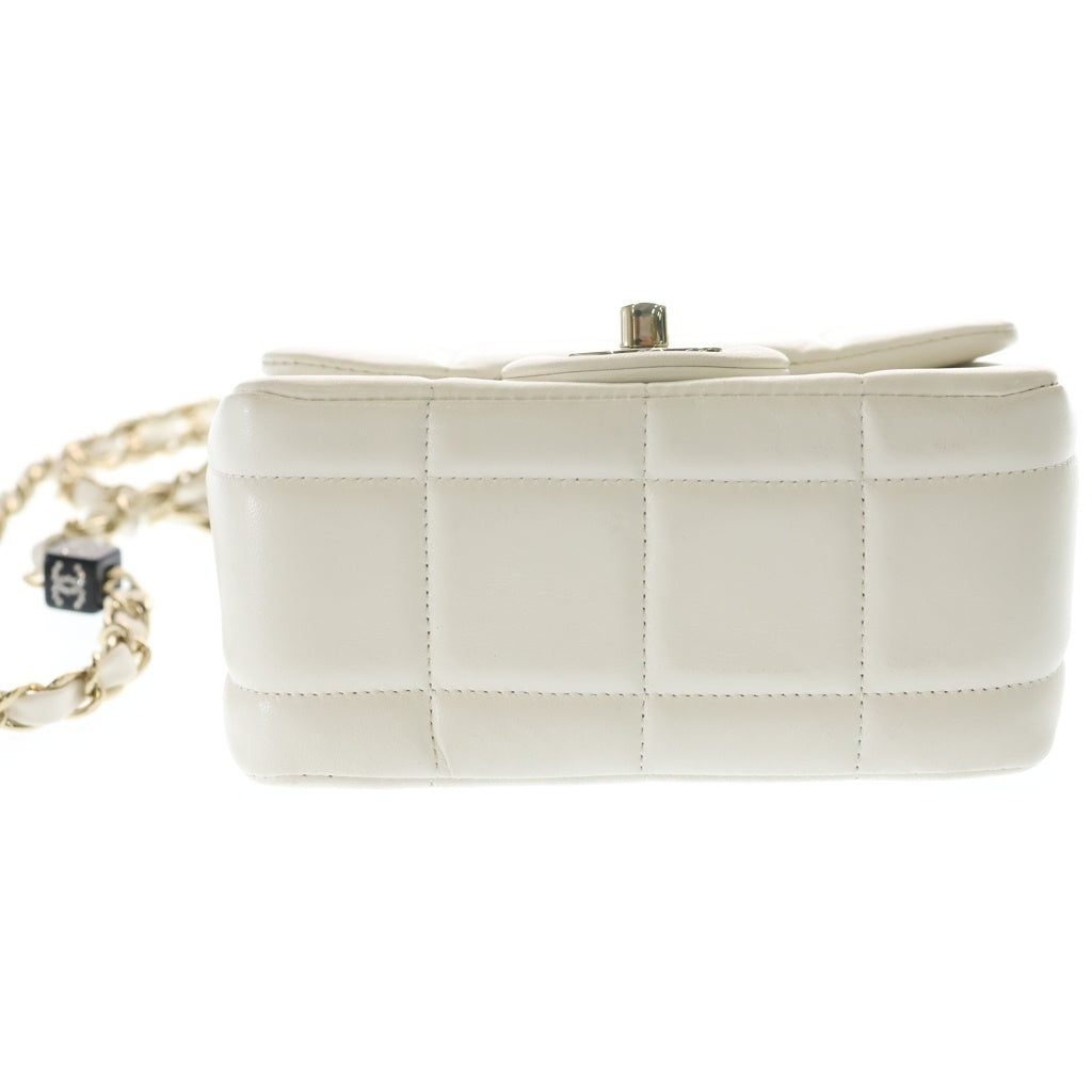 CHANEL(シャネル) チョコバーミニ フラップ ラムスキン レザー チェーン ショルダー バッグ ゴールド金具 ホワイト AS3744 レディース