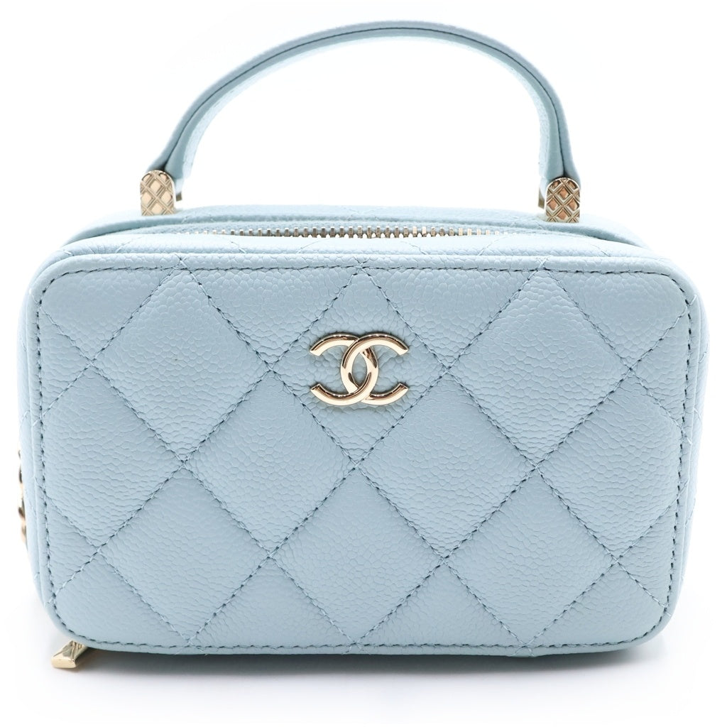 CHANEL(シャネル) マトラッセ ヴァニティ チェーンショルダーバッグ ゴールド金具 キャビアスキン ライトブルー AP2634 レディース