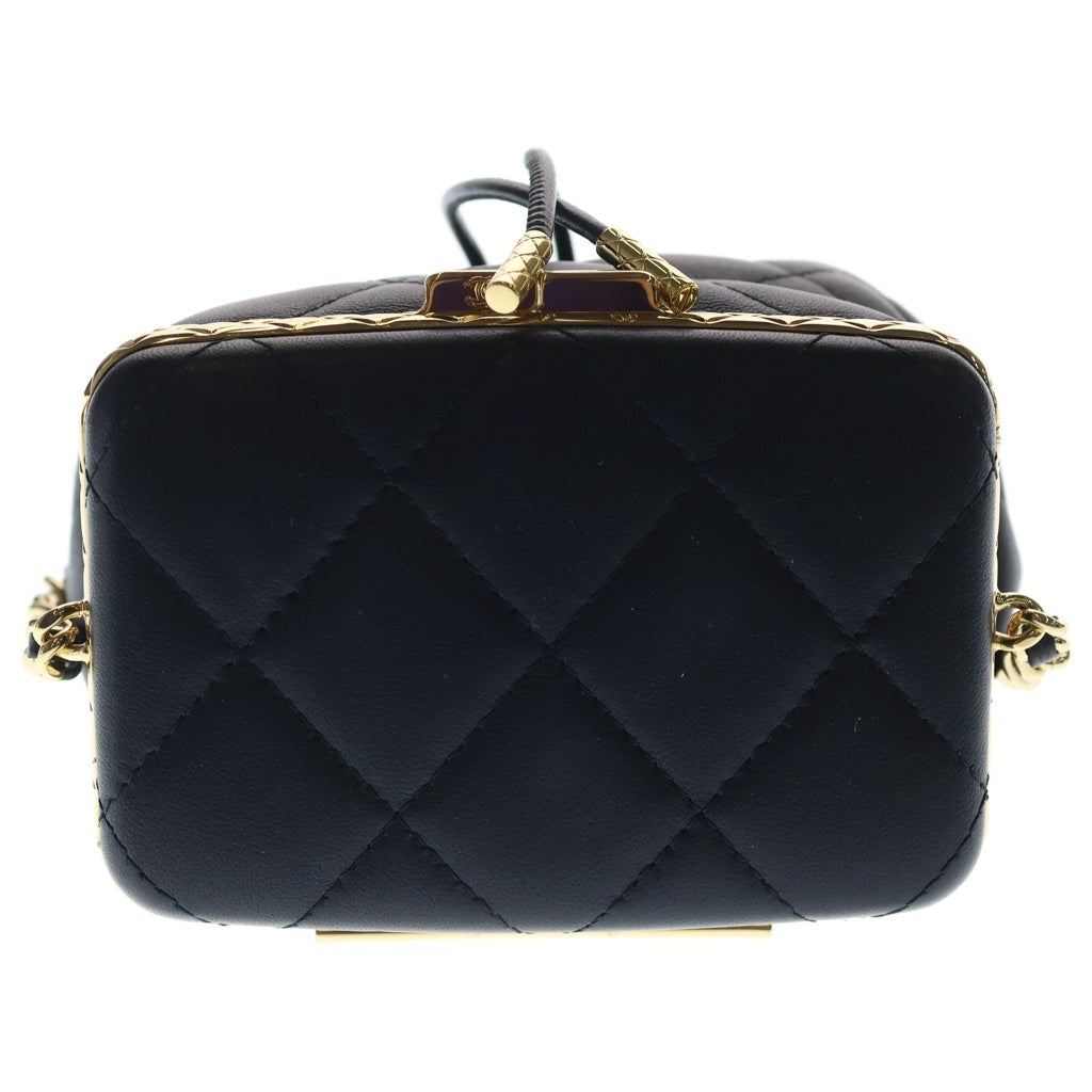 CHANEL(シャネル) マトラッセ スモール バケットバック チェーンショルダー 巾着 ゴールド金具 ラムスキン ブラック AP2750 レディース
