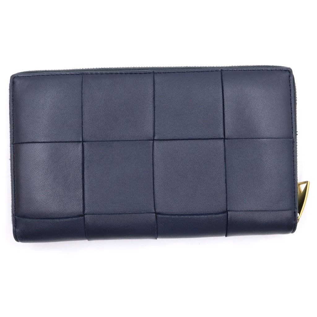 BOTTEGA VENETA(ボッテガヴェネタ) マキシイントレチャート ラウンドジップ長財布 ロングウォレット カードケース ネイビー レザー ゴールド金具