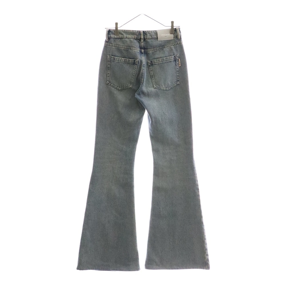 miumiu(ミュウミュウ) ロゴパッチ付ブーツカットデニムパンツ ジーンズ ブルー GWP303 1VJ0