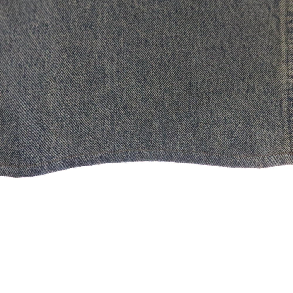 miumiu(ミュウミュウ) ロゴパッチ付ブーツカットデニムパンツ ジーンズ ブルー GWP303 1VJ0