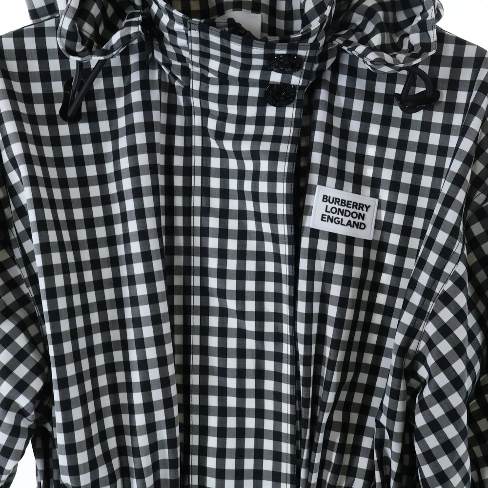 BURBERRY(バーバリー) ロゴパッチ付フーデッドギンガムチェックジップアップスタンドカラーコート ブラック/ホワイト 8028801/70C