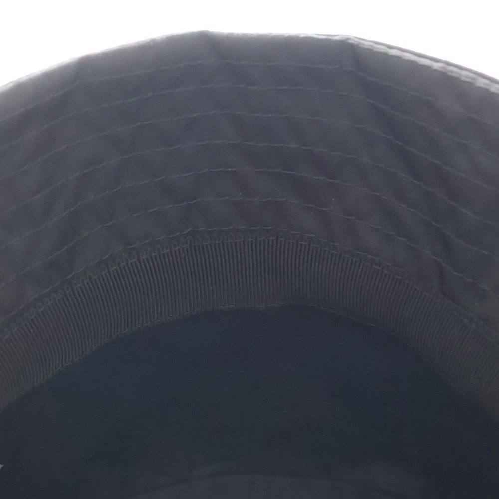 PRADA(プラダ) ×adidas RE-NYLON アディダス リナイロン トライアングルロゴプレート サフィアーノレザー ストライプ バケットハット 帽子 ブラック 2HC137