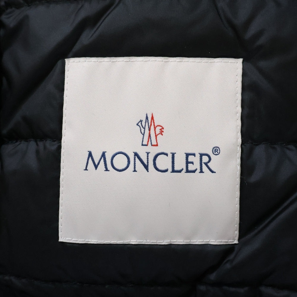 MONCLER(モンクレール) LANS GIUBOTTO ロゴワッペン付ライトダウンジャケット ブラック 22205226UQMR レディース