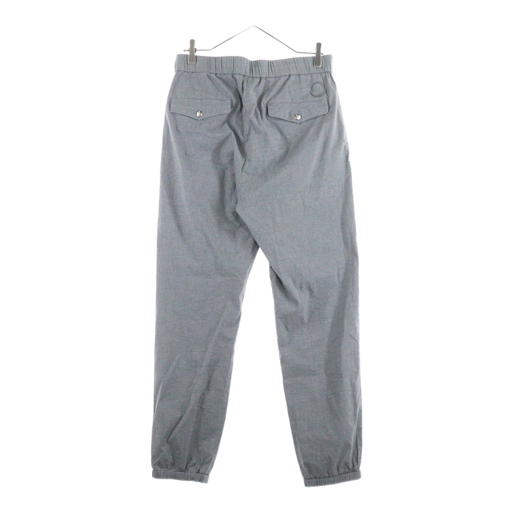 MONCLER(モンクレール) 24SS ドローストリング コットン テーパード ジョガーパンツ グレー J10912A00042 596HH