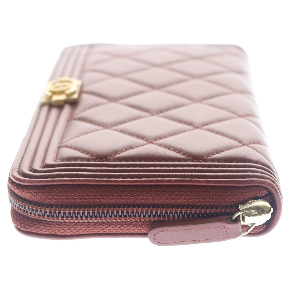 CHANEL(シャネル) ボーイシャネル ロング ジップ ウォレット 長財布 カードケース レッド ラムスキン ゴールド金具 レディース