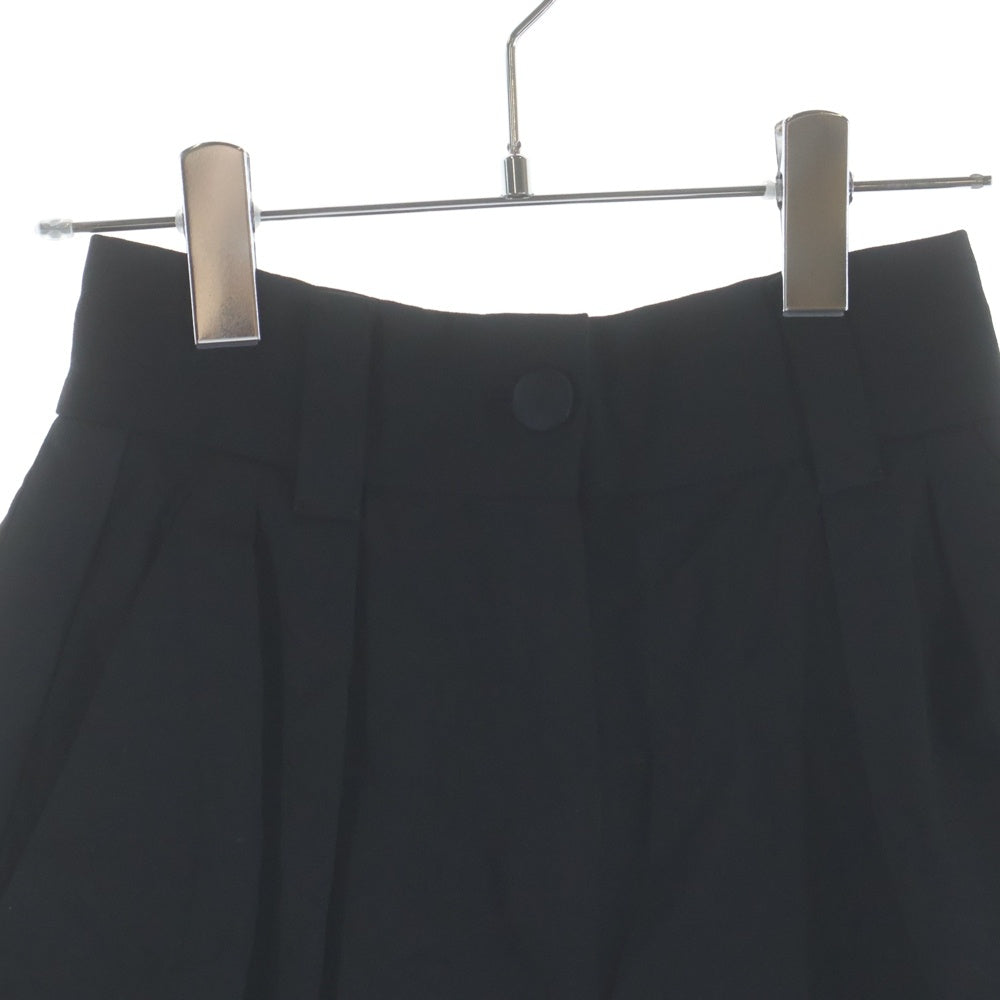 miumiu(ミュウミュウ) 20AW サイドライン 2タック ウール ショート ハーフパンツ ショーツ ブラック レディース MP1425