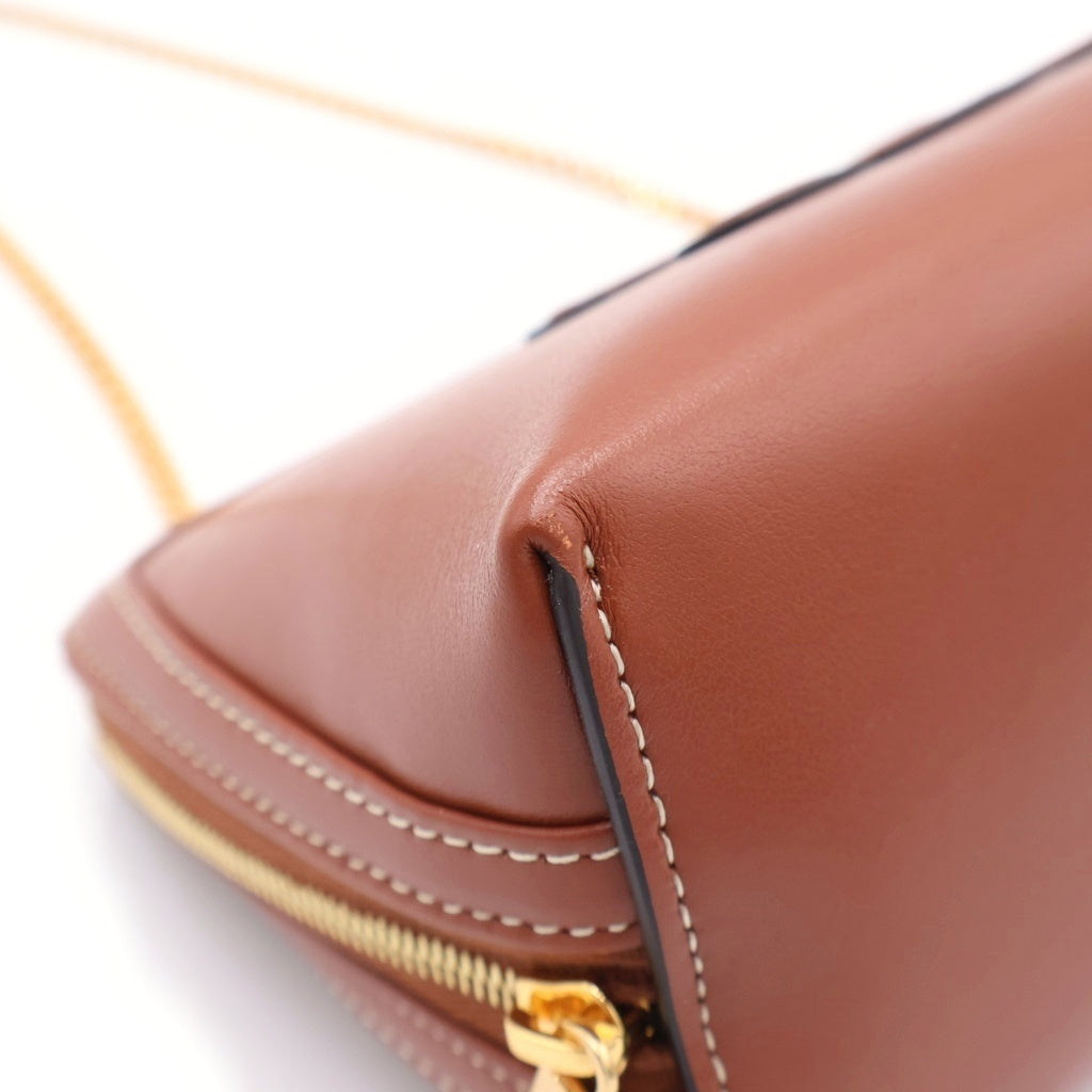CELINE(セリーヌ) キュイルトリンオフ チェーン クラッチバック