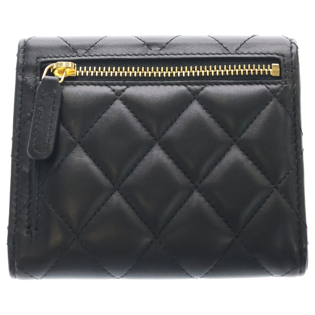 CHANEL(シャネル) マトラッセ 3つ折り財布 コンパクトウォレット コインケース ブラック ラムスキン ゴールド金具 レディース